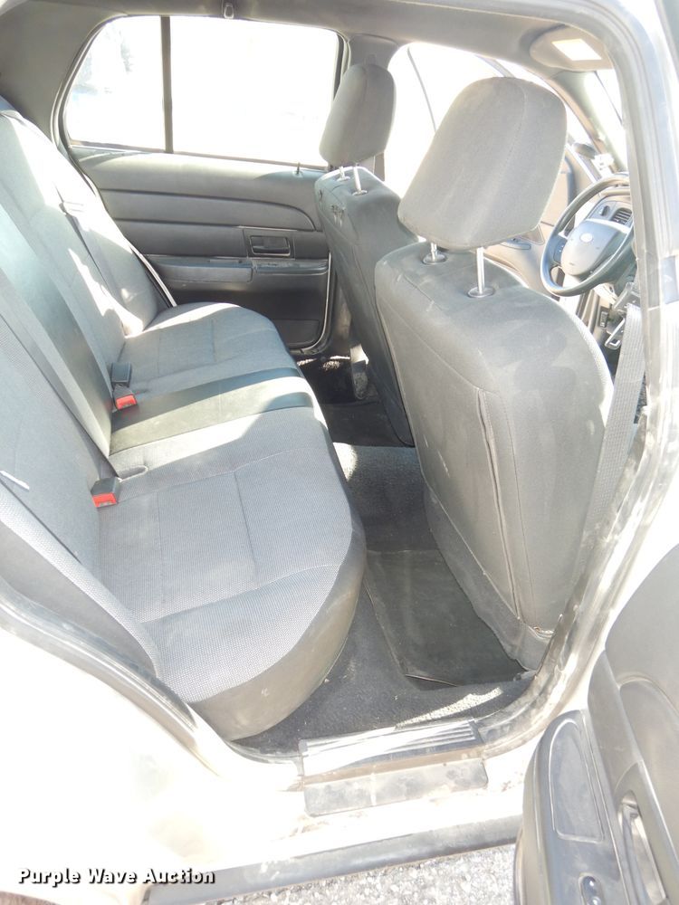 image for item DH4255 2008 Ford Crown Victoria Police Interceptor