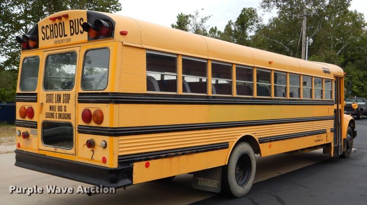 image for item DH6151 1993 International 3800 school bus