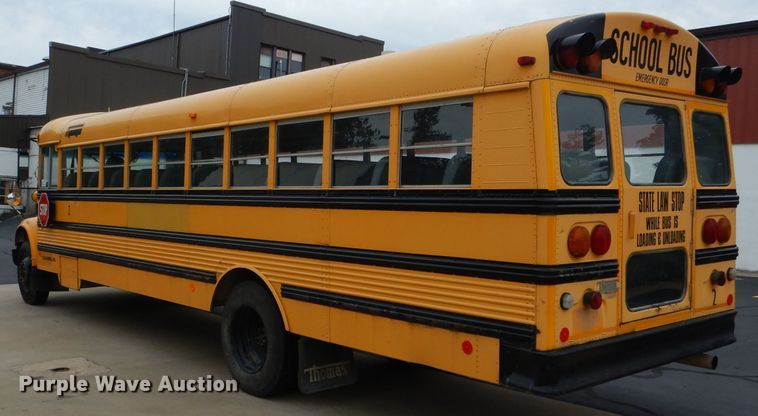 image for item DH6151 1993 International 3800 school bus