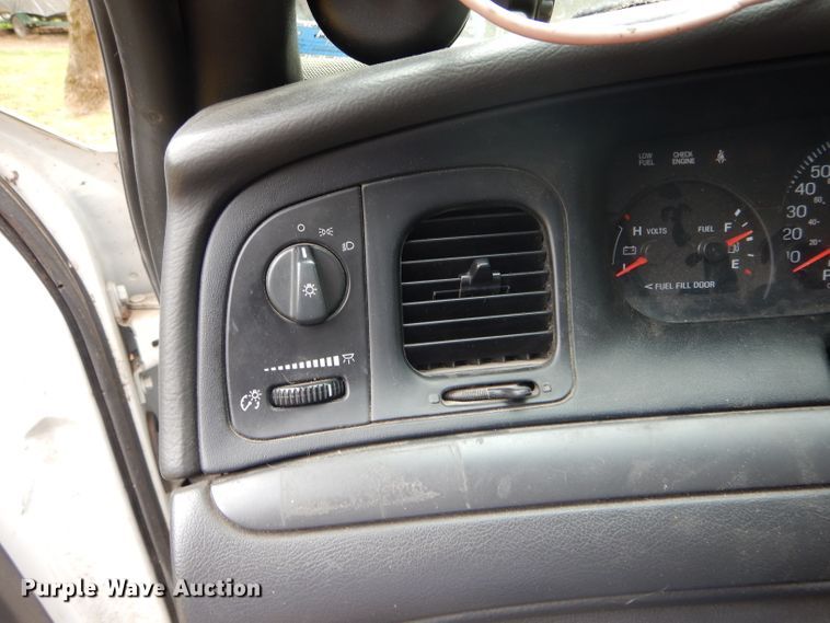 image for item DH6247 2005 Ford Crown Victoria Police Interceptor