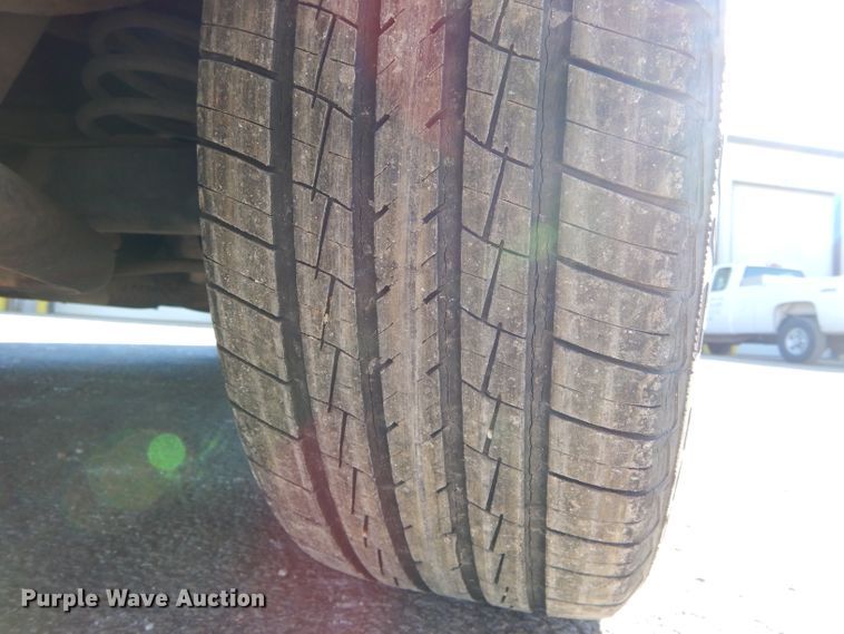 image for item DH6834 2004 Ford Crown Victoria Police Interceptor