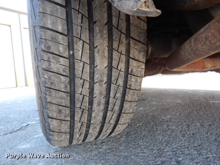 image for item DH6834 2004 Ford Crown Victoria Police Interceptor