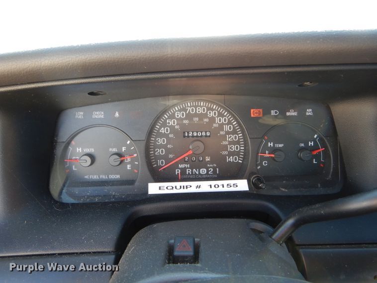 image for item DH6837 2003 Ford Crown Victoria Police Interceptor