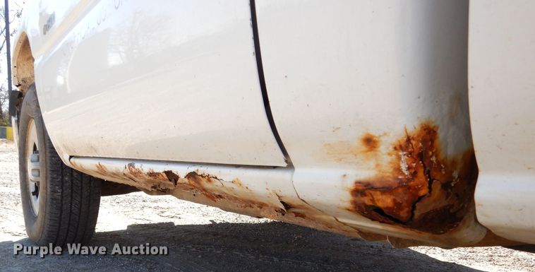 image for item DH6838 2002 Chevrolet Silverado 1500 pickup truck