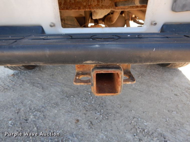 image for item DH6838 2002 Chevrolet Silverado 1500 pickup truck