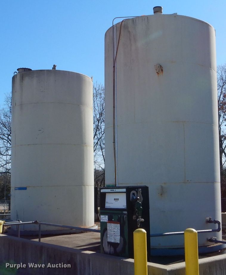 image for item DH6839 Fuel pump station