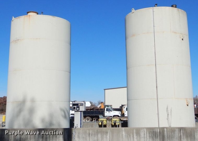 image for item DH6839 Fuel pump station