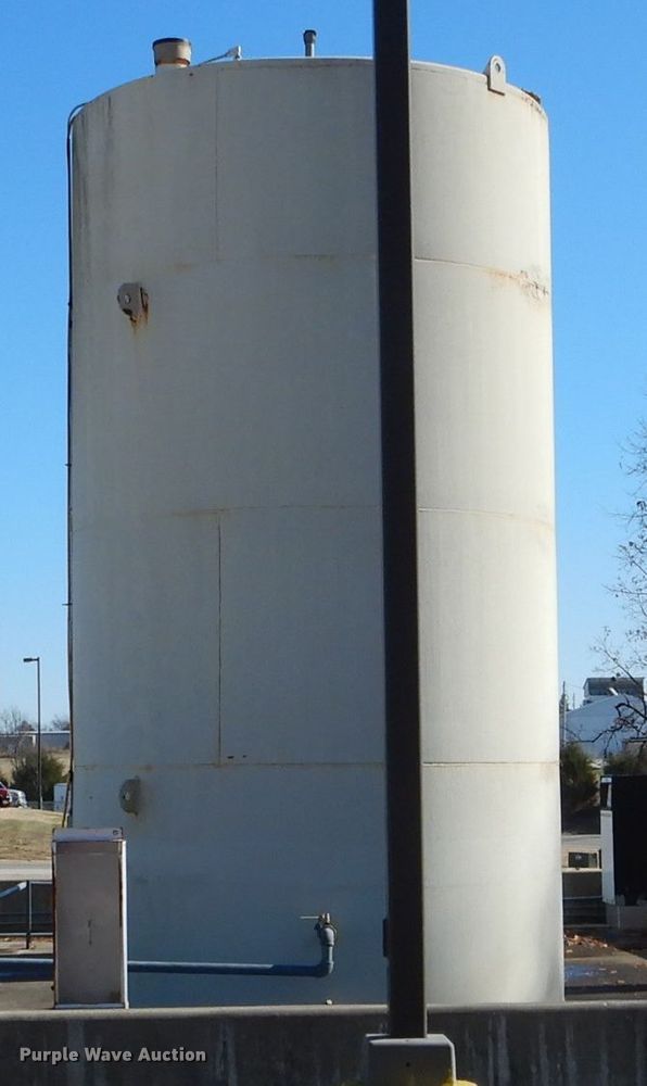 image for item DH6839 Fuel pump station