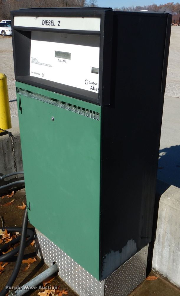 image for item DH6839 Fuel pump station