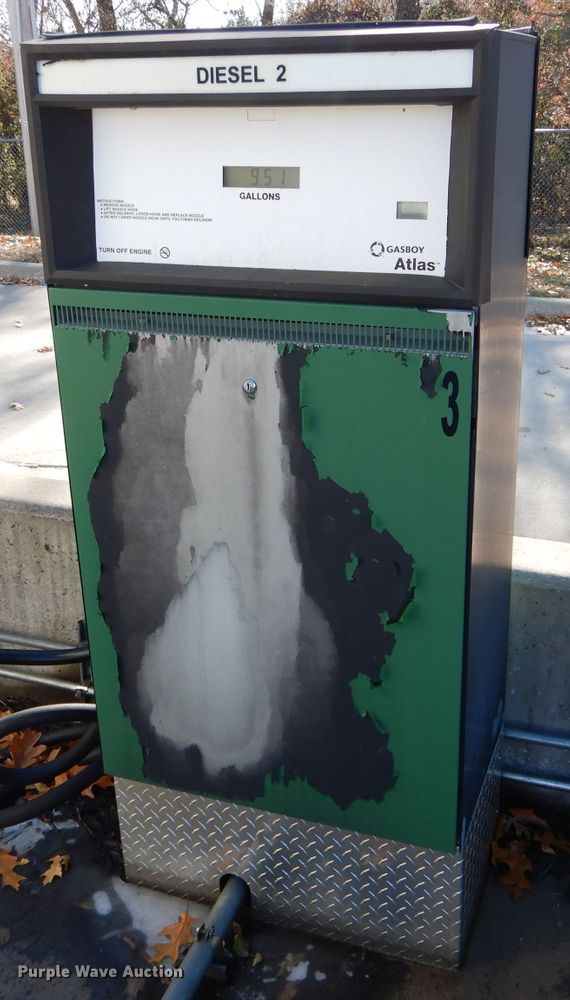 image for item DH6839 Fuel pump station