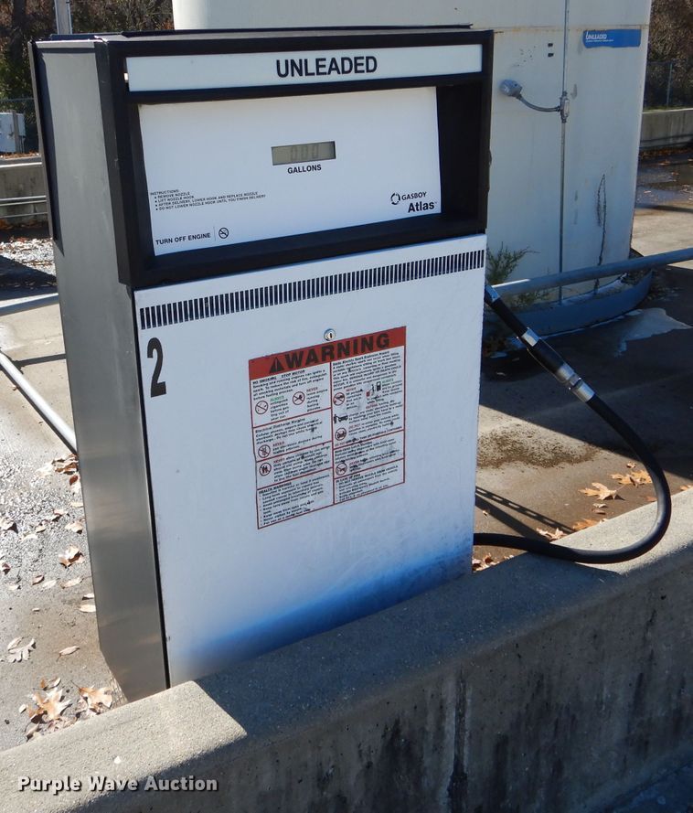 image for item DH6839 Fuel pump station