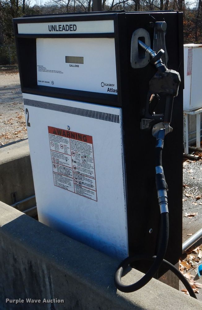 image for item DH6839 Fuel pump station