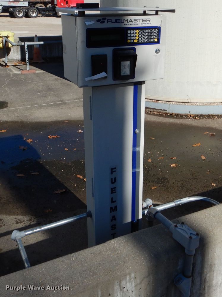 image for item DH6839 Fuel pump station