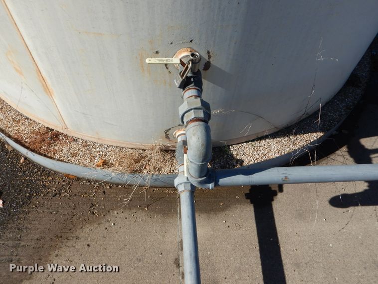 image for item DH6839 Fuel pump station