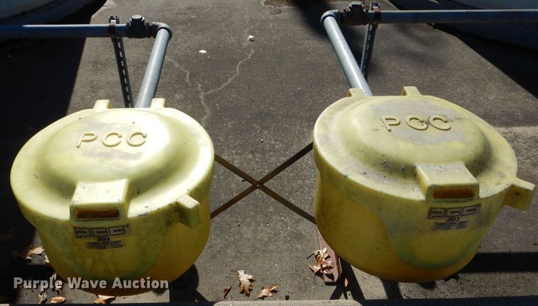 image for item DH6839 Fuel pump station