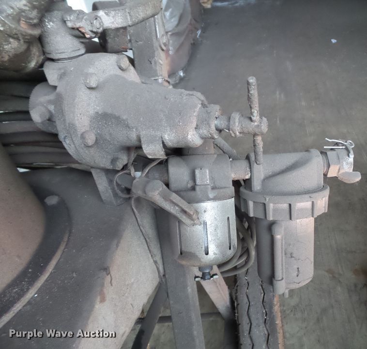 image for item DH7802 (2) Grayco 2B7-347 paint sprayers