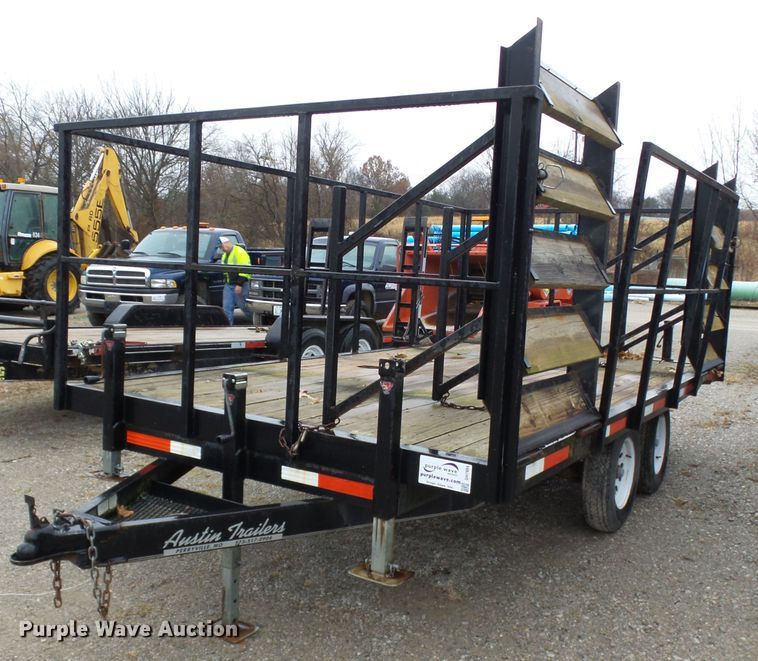 image for item DH7804 2005 Austin port-a-potty trailer