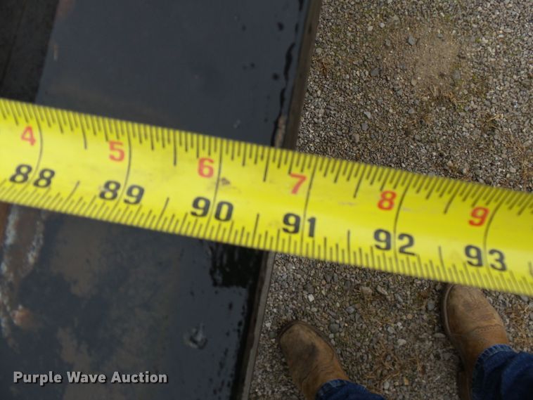 image for item DH7804 2005 Austin port-a-potty trailer