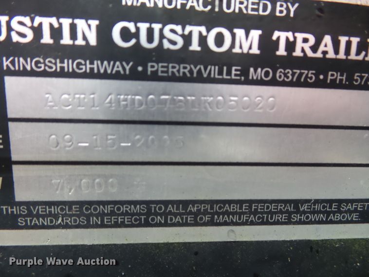 image for item DH7804 2005 Austin port-a-potty trailer