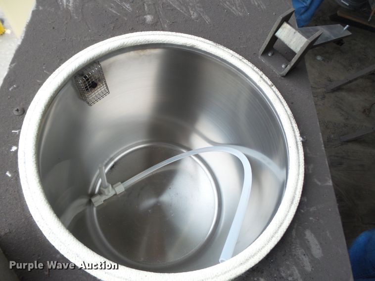 image for item DH7805 Verid Industries XPS-750A solvent recycler