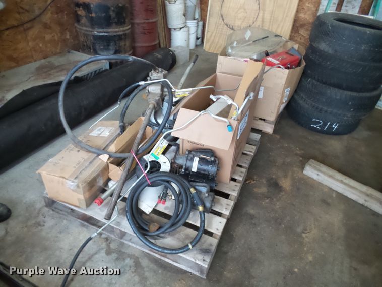 image for item DH7810 Tools and parts