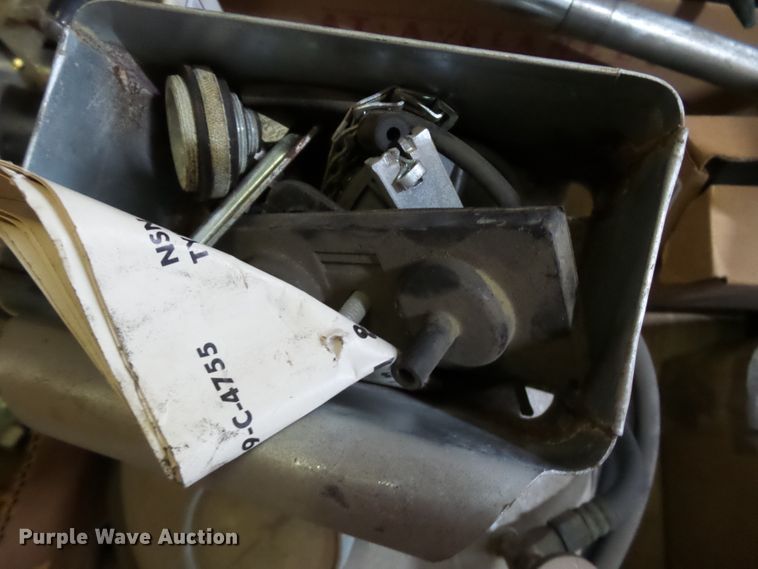 image for item DH7810 Tools and parts