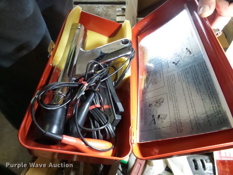 image for item DH7811 Tools