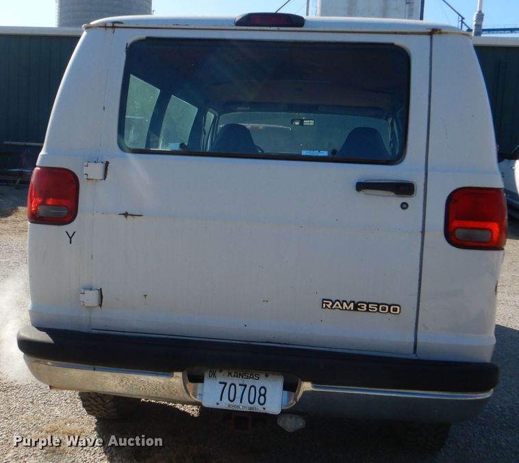 image for item DI2590 1997 Dodge Ram Wagon B3500 van
