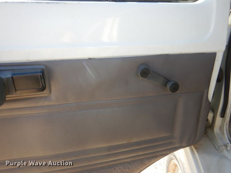 image for item DI2590 1997 Dodge Ram Wagon B3500 van