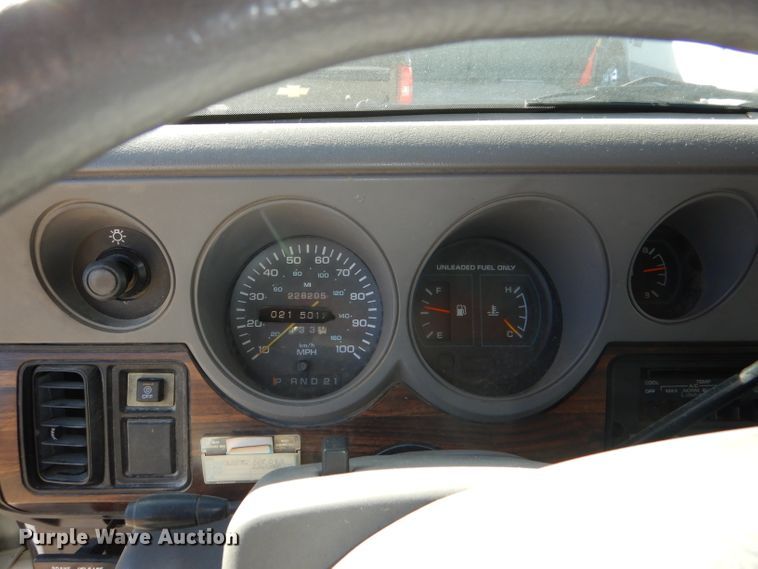 image for item DI2590 1997 Dodge Ram Wagon B3500 van