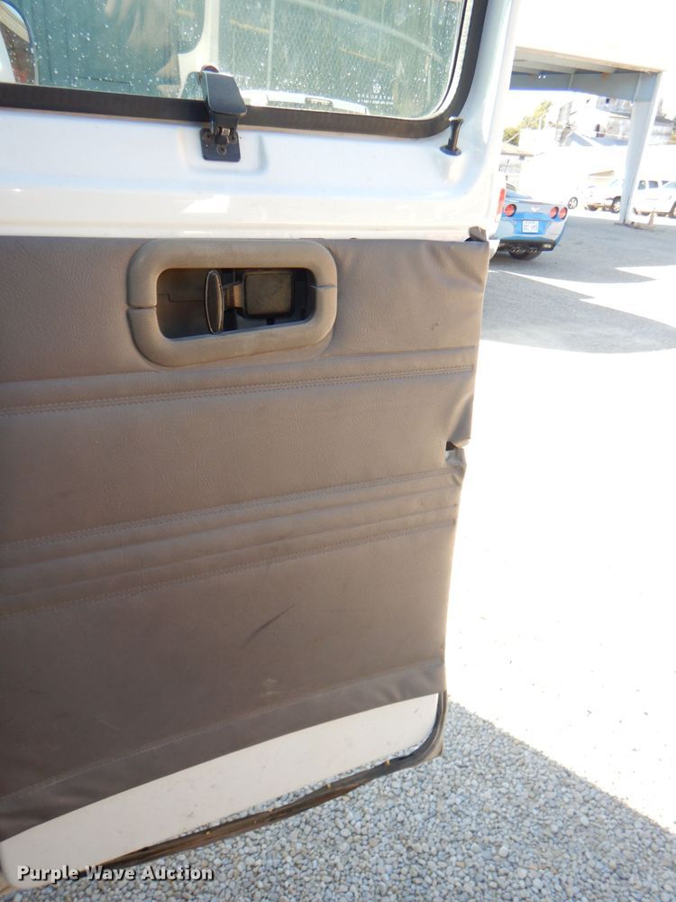 image for item DI2590 1997 Dodge Ram Wagon B3500 van