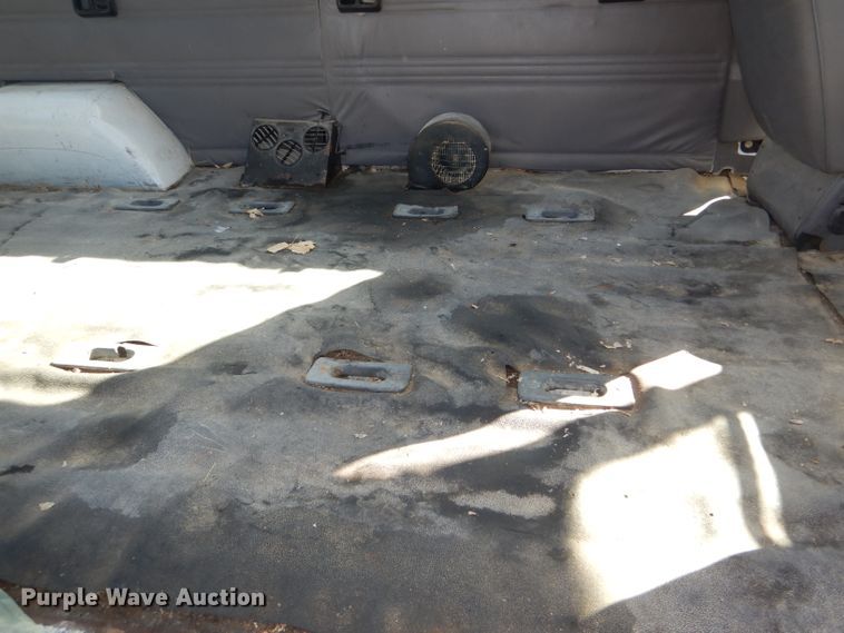 image for item DI2590 1997 Dodge Ram Wagon B3500 van