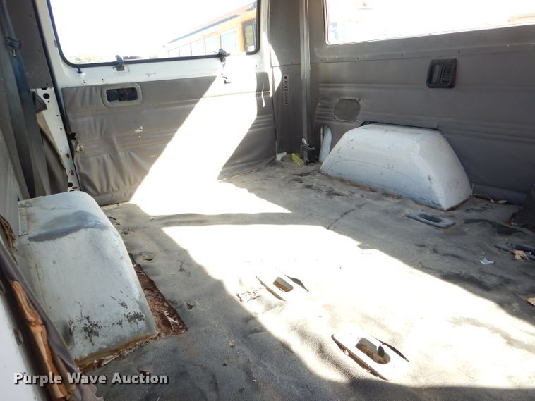 image for item DI2590 1997 Dodge Ram Wagon B3500 van