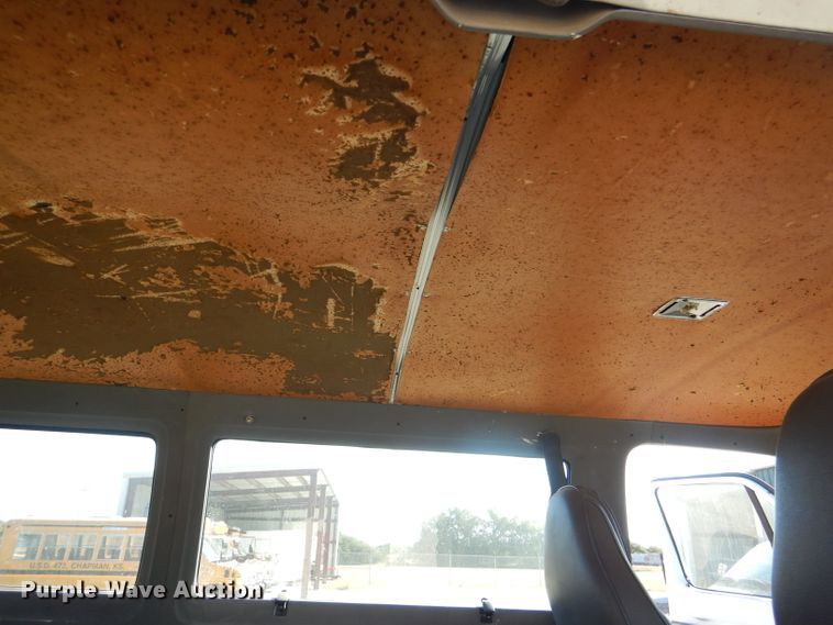 image for item DI2590 1997 Dodge Ram Wagon B3500 van