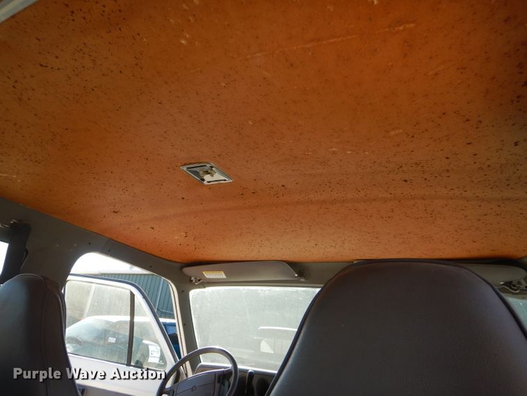 image for item DI2590 1997 Dodge Ram Wagon B3500 van