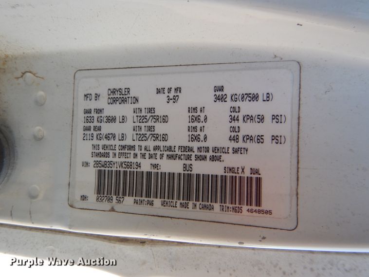 image for item DI2590 1997 Dodge Ram Wagon B3500 van