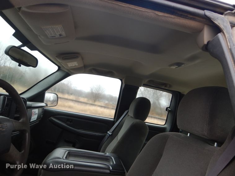 image for item EC9227 2006 Chevrolet Silverado 1500 pickup truck