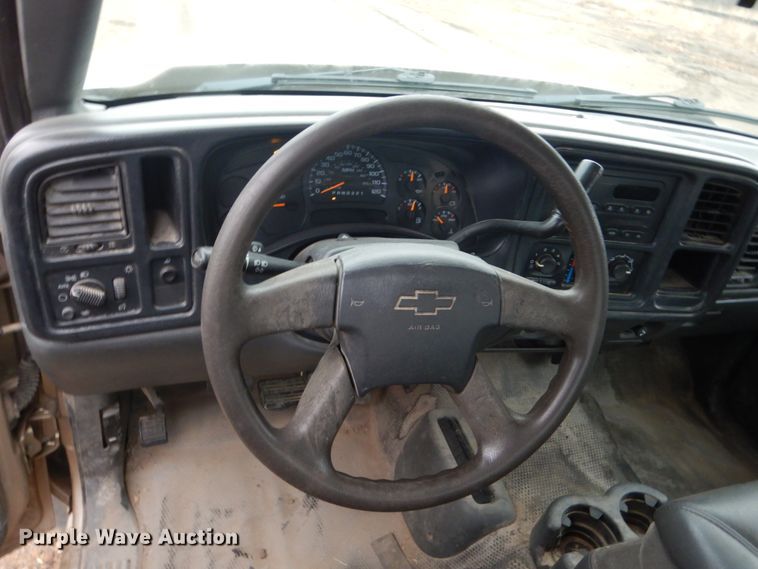 image for item EC9227 2006 Chevrolet Silverado 1500 pickup truck