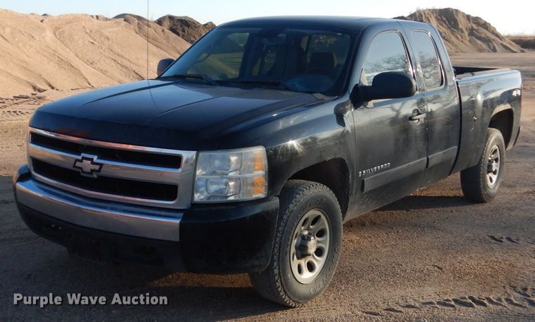 image for item EC9237 2008 Chevrolet Silverado 1500 Ext. Cab pickup truck