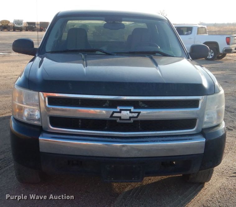 image for item EC9237 2008 Chevrolet Silverado 1500 Ext. Cab pickup truck