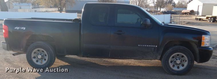 image for item EC9237 2008 Chevrolet Silverado 1500 Ext. Cab pickup truck