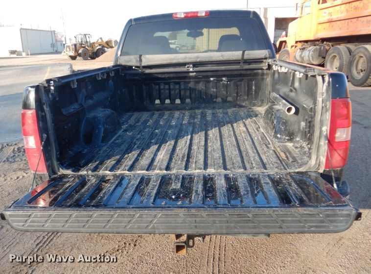 image for item EC9237 2008 Chevrolet Silverado 1500 Ext. Cab pickup truck