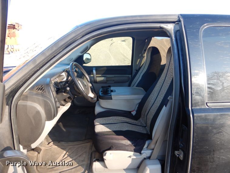 image for item EC9237 2008 Chevrolet Silverado 1500 Ext. Cab pickup truck