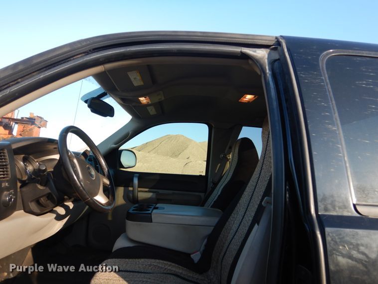 image for item EC9237 2008 Chevrolet Silverado 1500 Ext. Cab pickup truck