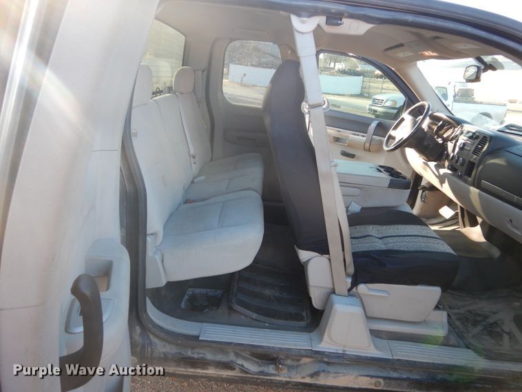 image for item EC9237 2008 Chevrolet Silverado 1500 Ext. Cab pickup truck