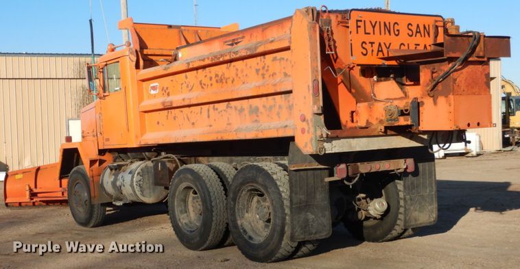 image for item EC9238 1979 Am General M918 dump truck