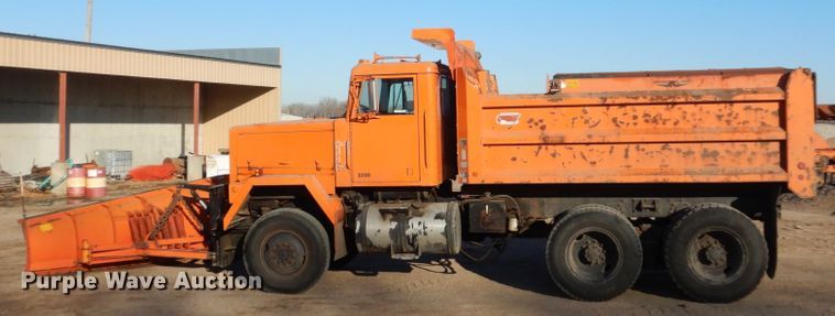 image for item EC9238 1979 Am General M918 dump truck