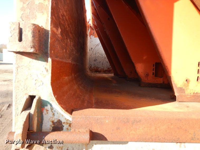 image for item EC9238 1979 Am General M918 dump truck