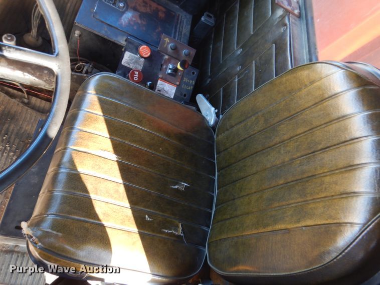 image for item EC9238 1979 Am General M918 dump truck