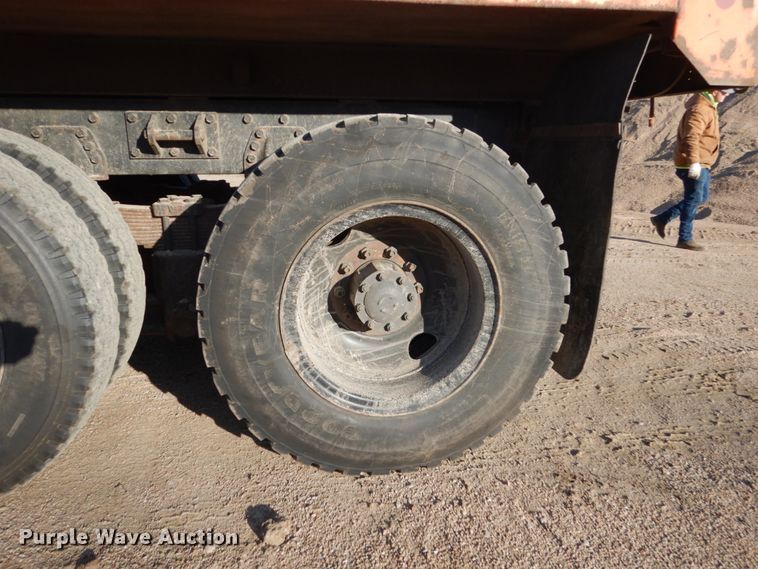image for item EC9238 1979 Am General M918 dump truck